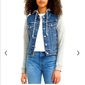 Levi’s Trucker Denim Jacket